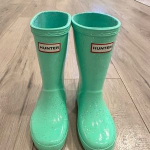 Girls glitter mint hunters size 10